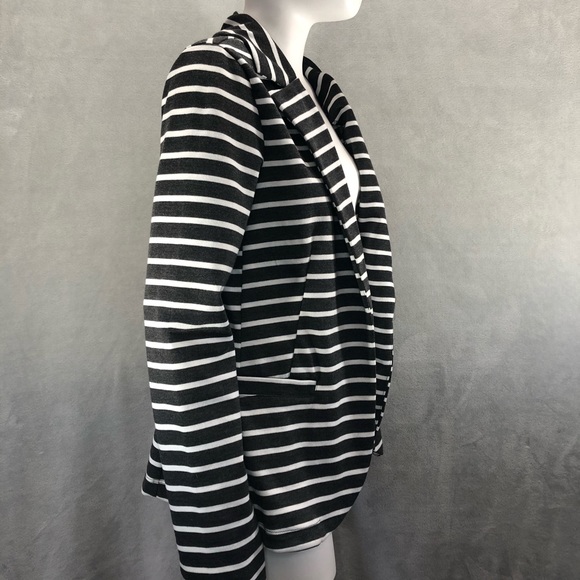 Xhilaration Black & White Striped Knit Blazer - Picture 2 of 13